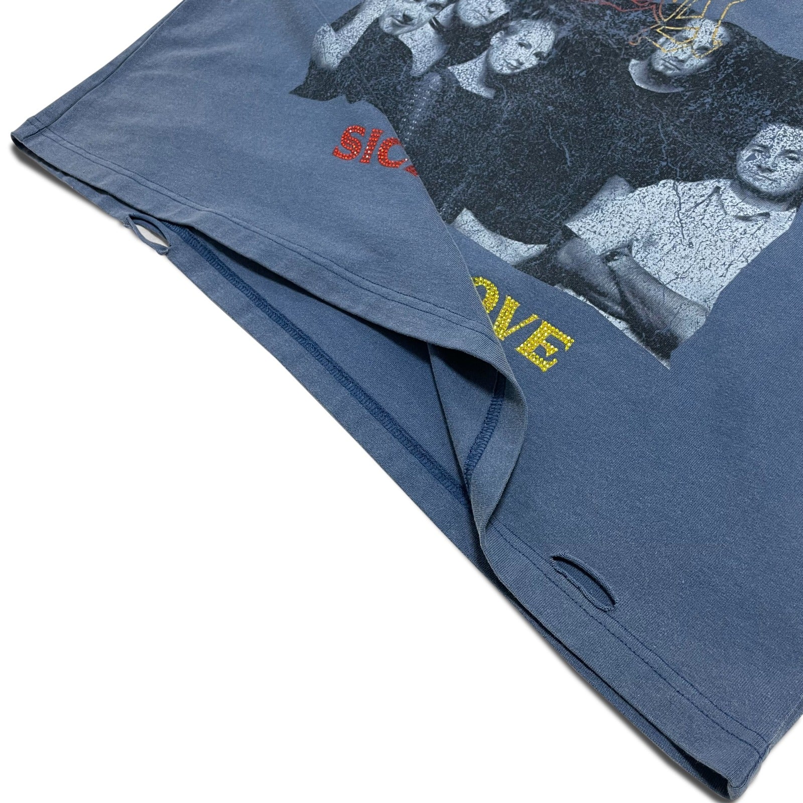 LOVE BOMBER TEE
